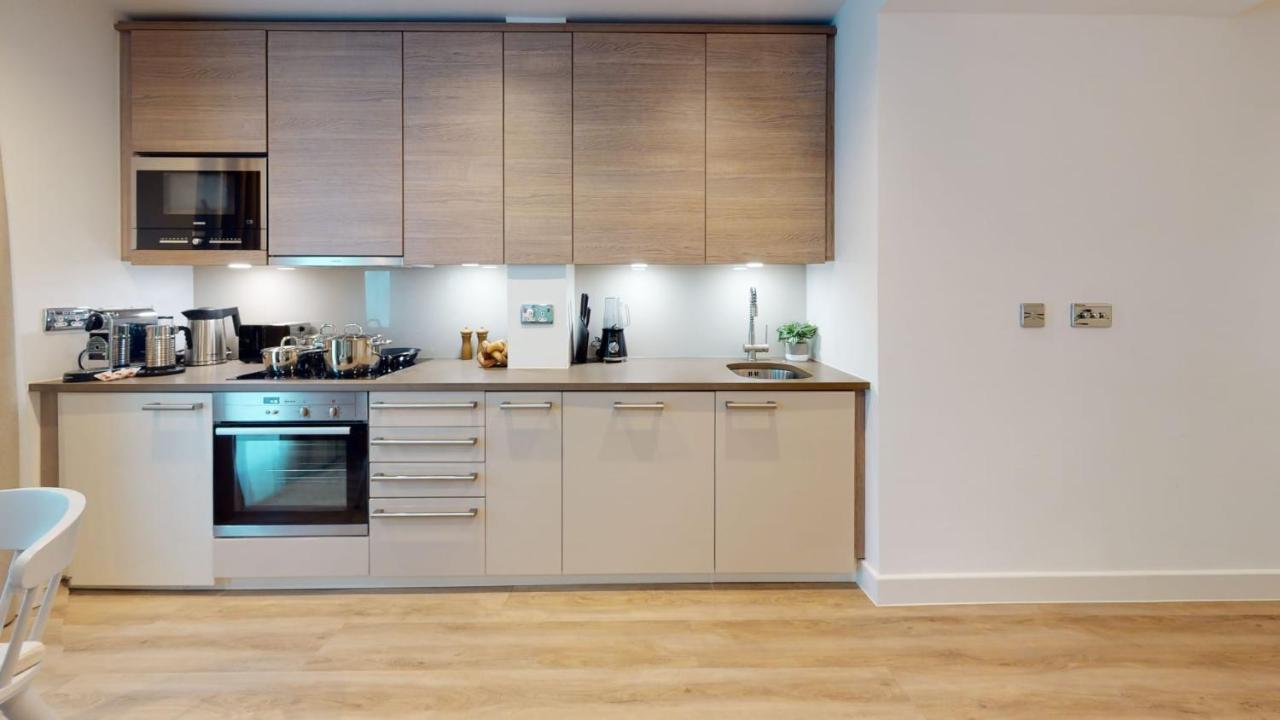 Executive Luxury One Bedroom In Vauxhall ลอนดอน ภายนอก รูปภาพ