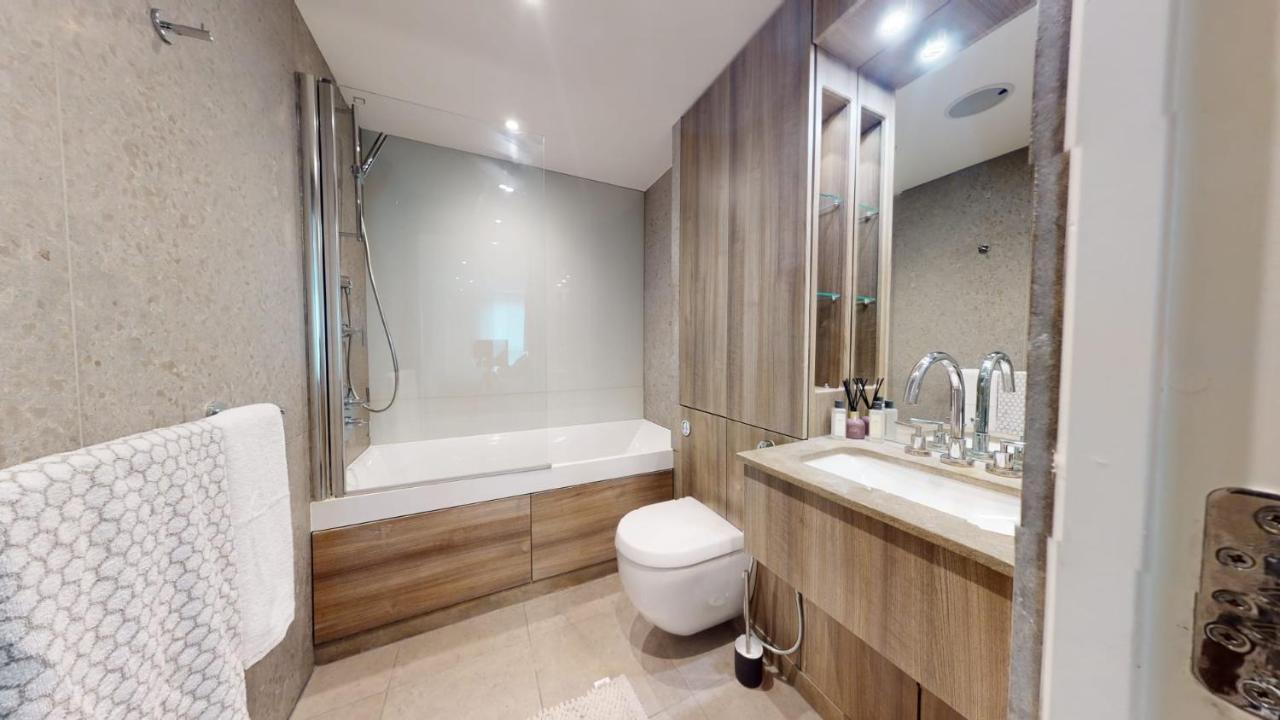 Executive Luxury One Bedroom In Vauxhall ลอนดอน ภายนอก รูปภาพ
