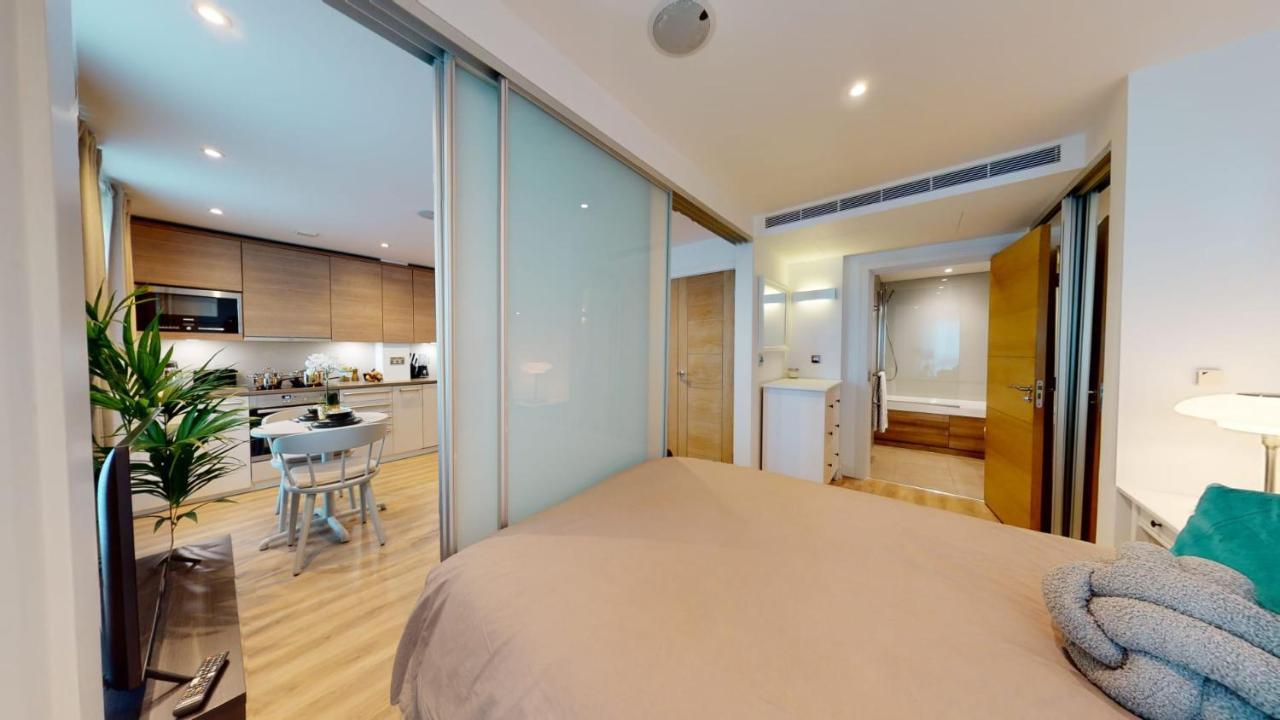 Executive Luxury One Bedroom In Vauxhall ลอนดอน ภายนอก รูปภาพ